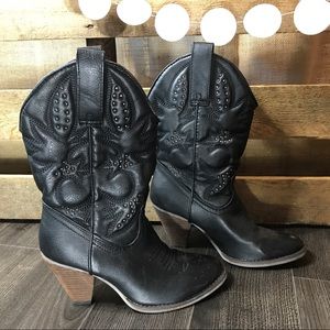 Mis cafe cowboy boots